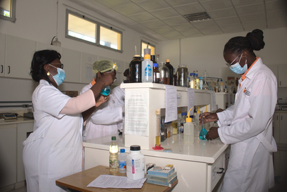 Técnico de Laboratório de Química